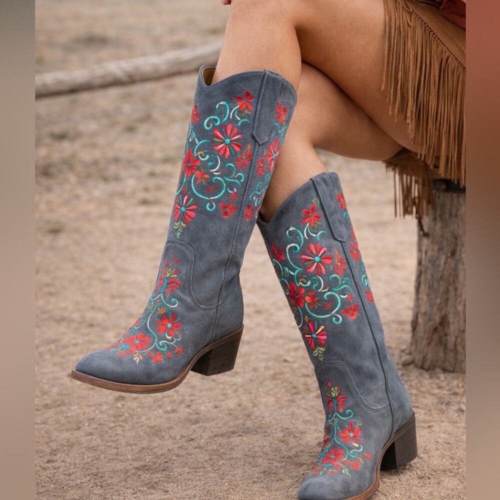 Agave Sky Embroidered Suede Cowgirl Slim Boots - Grey Suede Hibiscus Floral
